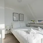 Appartement Grosszuegiges City-apartment In Bester Lage Fuer 5 Personen Oldenbourg