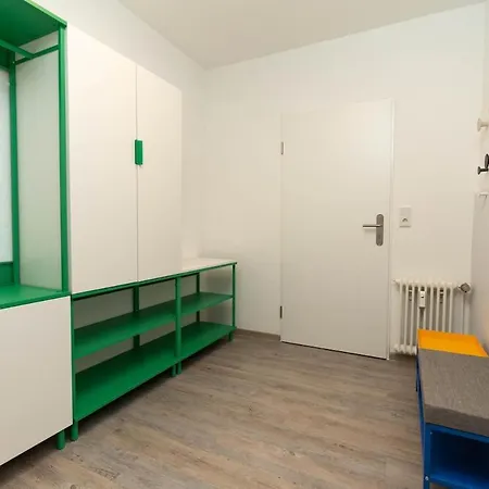 Grosszuegiges City-Apartment In Bester Lage Fuer 5 Personen * 奥尔登堡