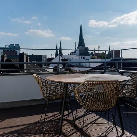 Grosszuegiges City-Apartment In Bester Lage Fuer 5 Personen 公寓 奥尔登堡