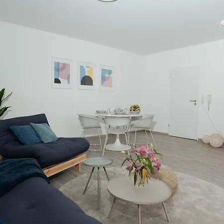 Grosszuegiges City-Apartment In Bester Lage Fuer 5 Personen