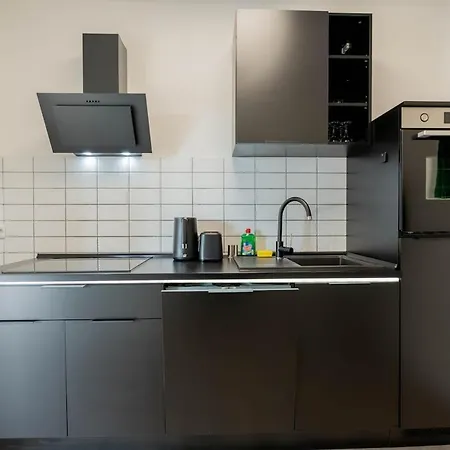 公寓 Grosszuegiges City-Apartment In Bester Lage Fuer 5 Personen *