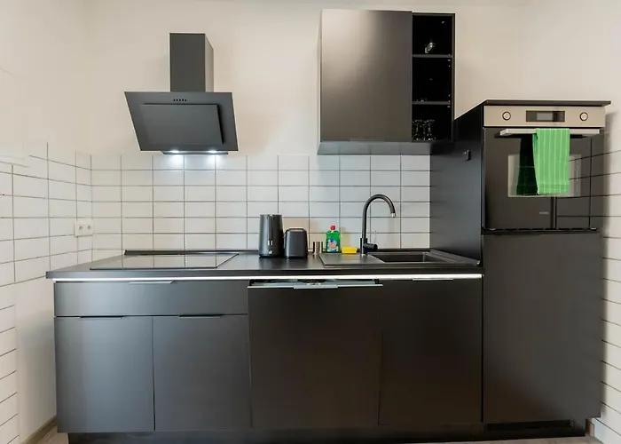 公寓 Grosszuegiges City-Apartment In Bester Lage Fuer 5 Personen *